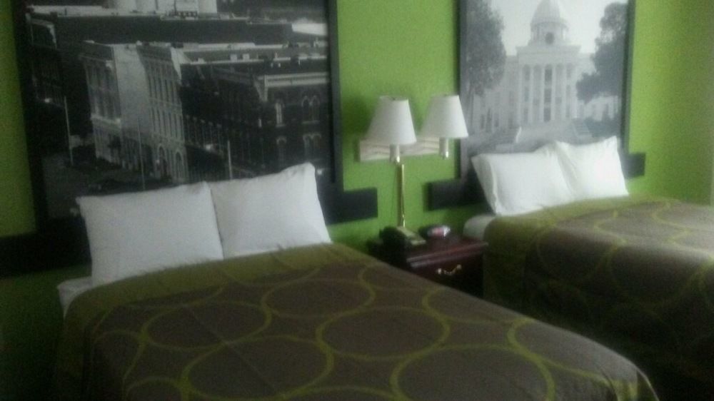 Hotel Super 8 By Wyndham Mobile Exterior foto